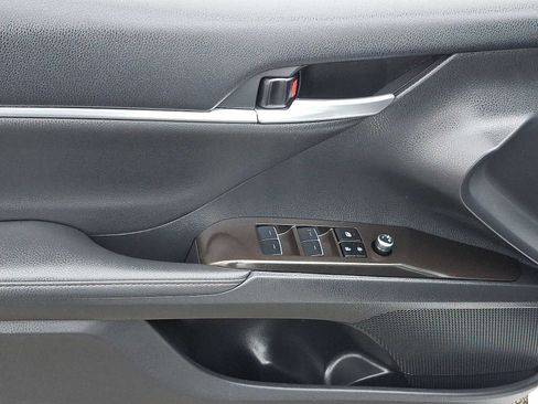 Certified 2024 Toyota Camry XLE image 13
