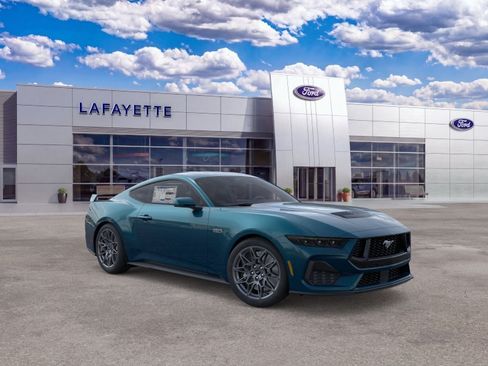 New 2026 Ford Mustang GT Premium w/ GT Performance Package RWD image 45