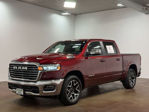 Used 2025 RAM 1500 Laramie image 7