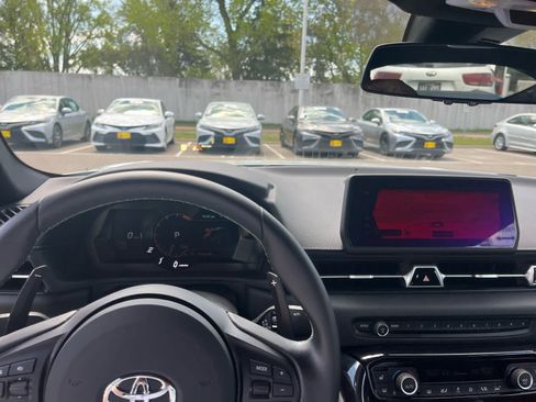 Used 2021 Toyota Supra Premium w/ Driver Assist Package RWD image 9