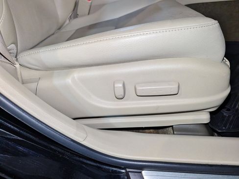 Used 2016 Acura RDX AWD w/ Technology Package image 33