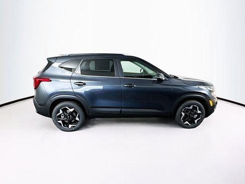 New 2026 Kia Seltos EX image 4