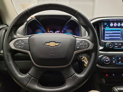 Used 2017 Chevrolet Colorado LT w/ LT Convenience Package image 22