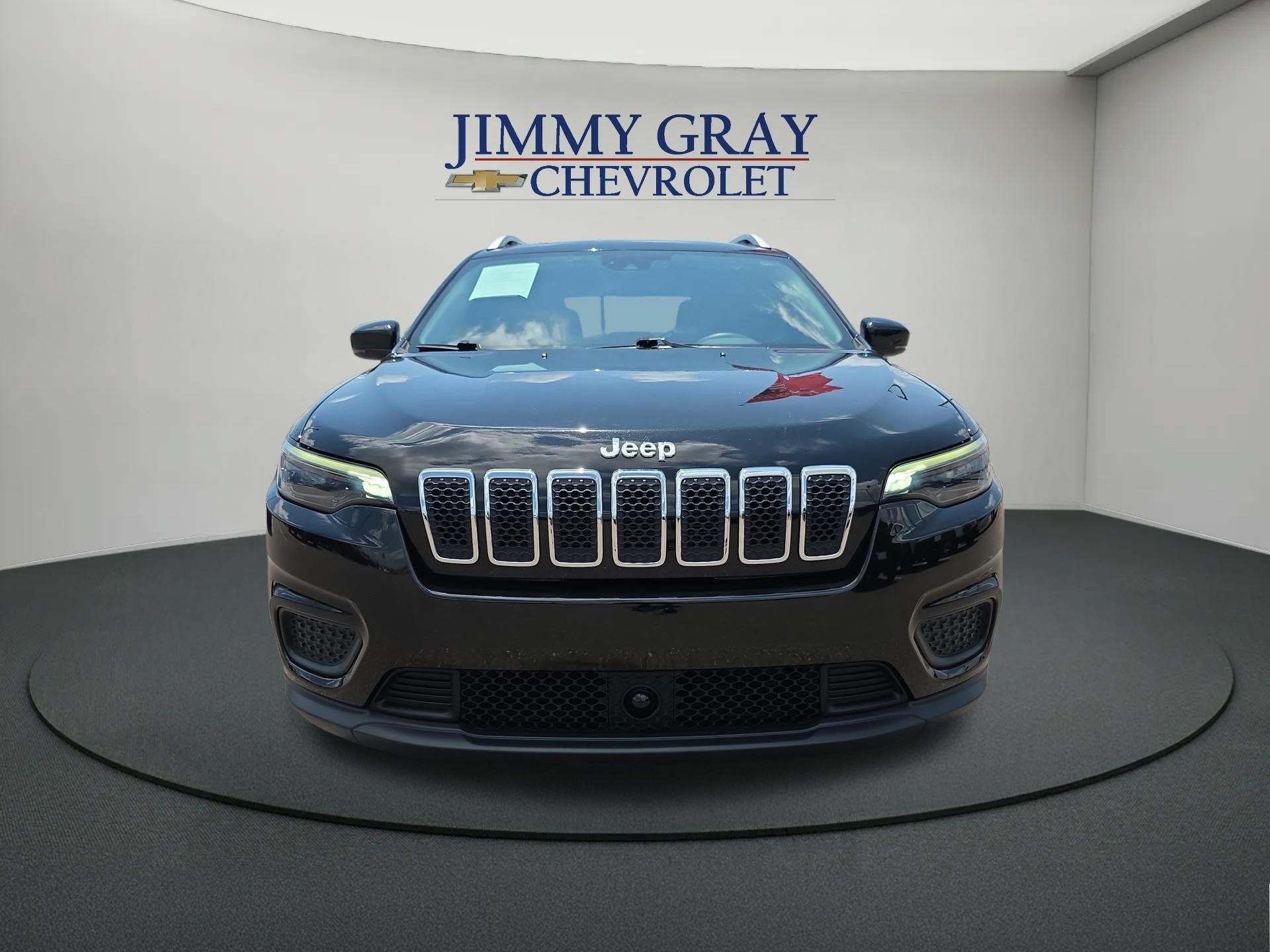 Used 2021 Jeep Cherokee Latitude FWD image 8