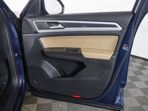 Used 2022 Volkswagen Atlas Cross Sport SEL R-Line image 26