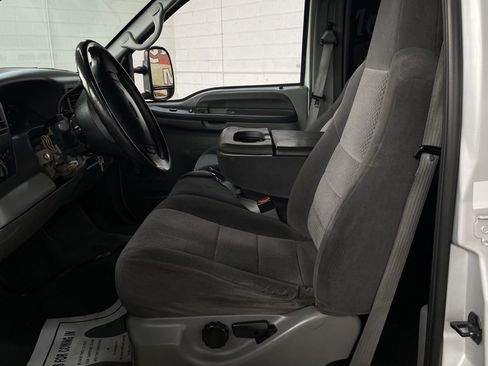Used 2002 Ford F250 4x4 Crew Cab Super Duty image 12