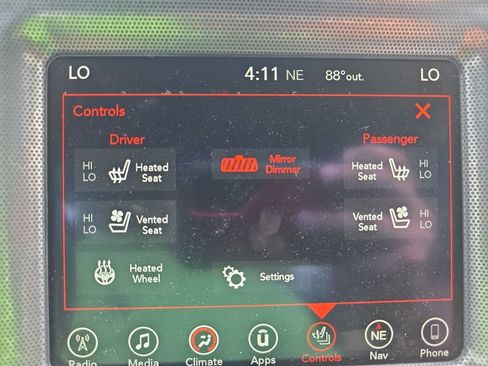 Used 2017 Dodge Challenger GT AWD/4WD image 29