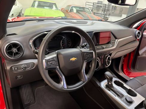 Used 2022 Chevrolet Blazer LT w/ LPO, Black Accent Package FWD image 26