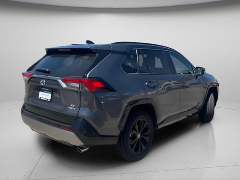 Used 2023 Toyota RAV4 SE w/ Convenience Package AWD/4WD image 6