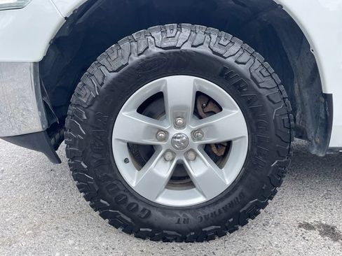 Used 2021 RAM 1500 Classic SLT w/ Trailer Tow Group AWD/4WD image 33