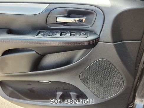 Used 2019 Dodge Grand Caravan GT FWD image 27