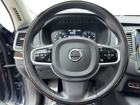 Used 2018 Volvo XC90 T5 Momentum w/ Convenience Package image 20