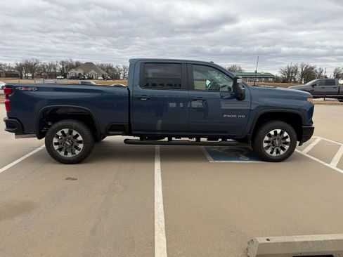 New 2026 Chevrolet Silverado 2500 Custom w/ Custom Value Package image 9