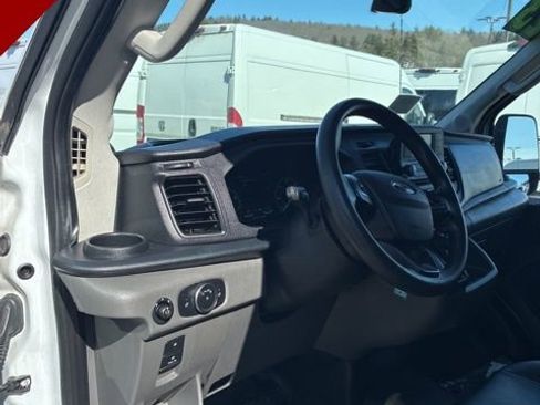 Used 2023 Ford Transit 250 Medium Roof image 15