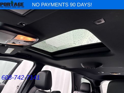 Used 2023 Dodge Durango R/T AWD/4WD image 25