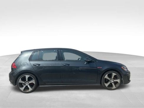 Used 2017 Volkswagen GTI S image 8