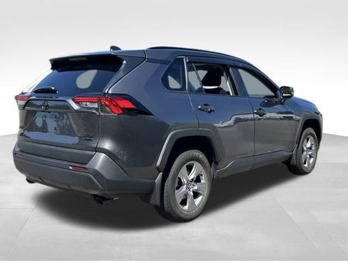 Used 2025 Toyota RAV4 XLE w/ Convenience Package AWD/4WD image 5