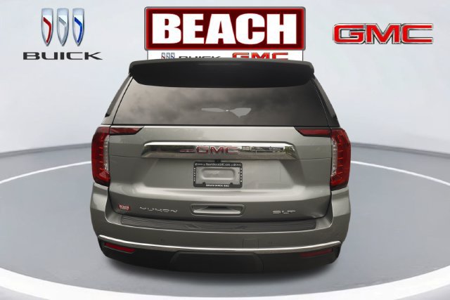 Used 2024 GMC Yukon XL SLT w/ SLT Luxury Package AWD/4WD image 4