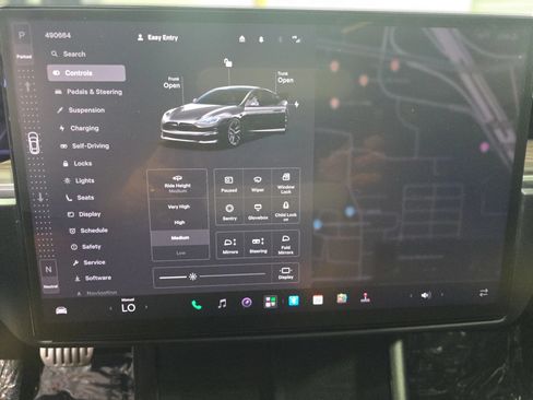 Used 2022 Tesla Model S AWD/4WD image 35