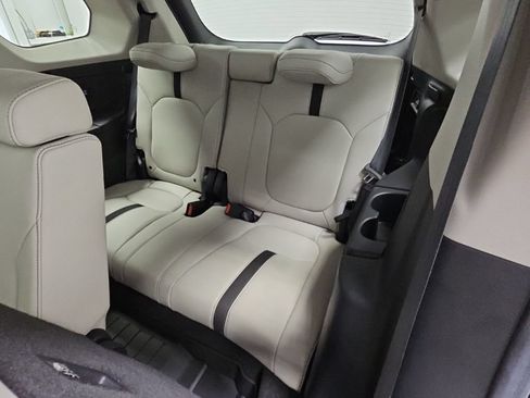 Used 2026 Honda Pilot EX-L image 33
