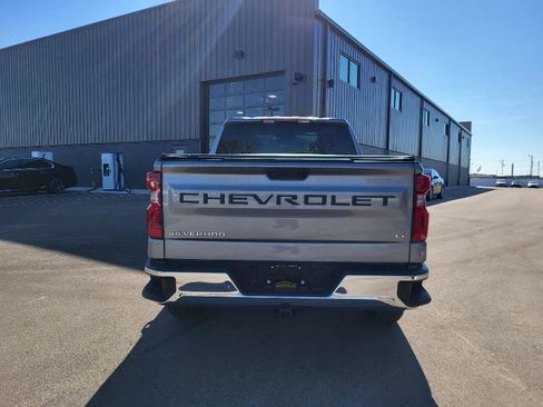 Used 2024 Chevrolet Silverado 1500 LT image 4