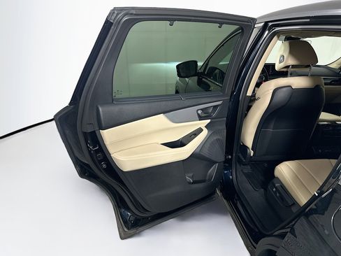 Used 2024 Acura MDX SH-AWD w/ Technology Package image 26