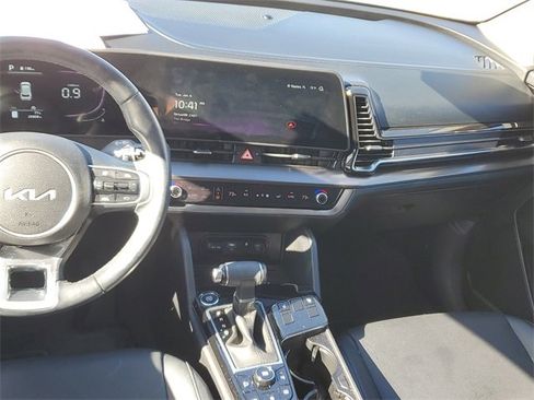 Certified 2023 Kia Sportage EX image 12