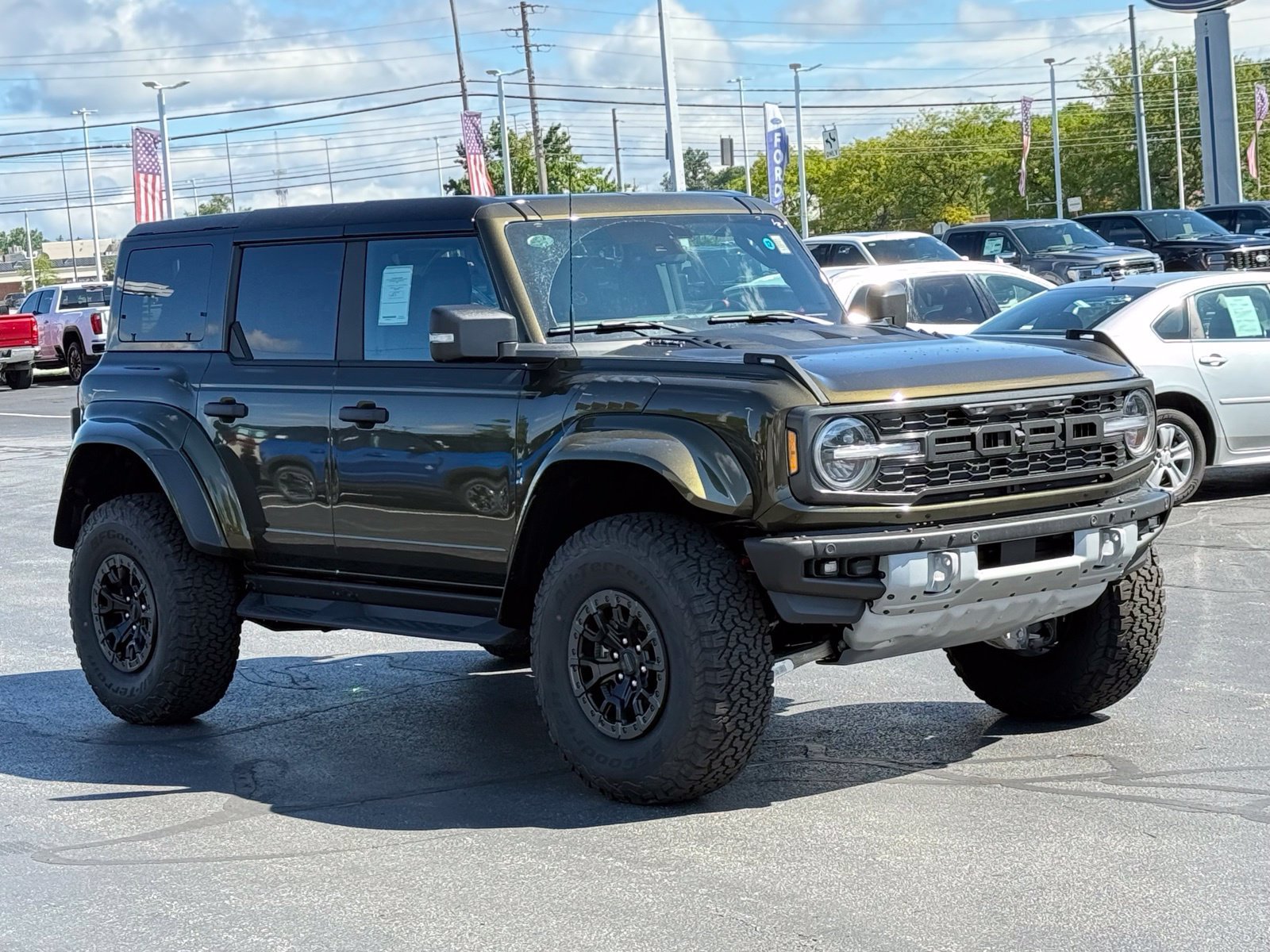New 2026 Ford Bronco Raptor AWD/4WD image 9