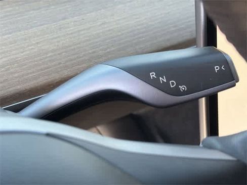 Used 2022 Tesla Model Y Performance image 25