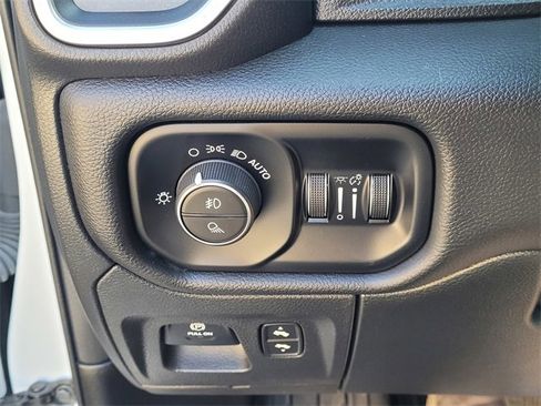 Used 2025 RAM 1500 Big Horn image 23