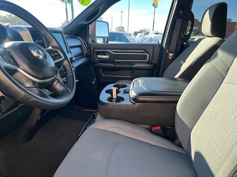 Used 2024 RAM 2500 Big Horn w/ Bed Utility Group image 15