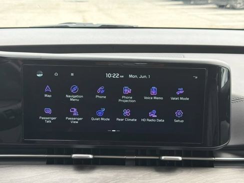 Used 2024 Kia Carnival EX FWD image 21