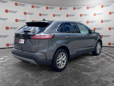 Used 2024 Ford Edge SEL AWD/4WD image 5