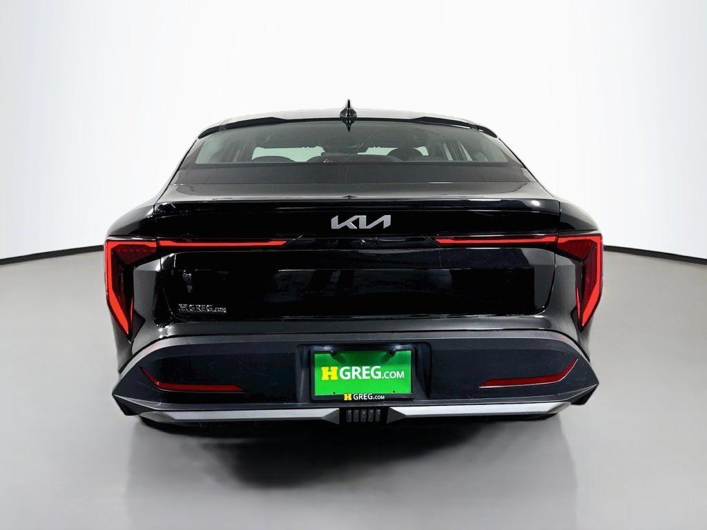 Used 2025 Kia K4 FWD image 8