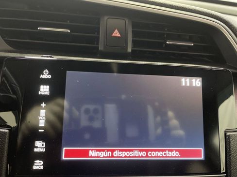 Used 2018 Honda Civic Touring image 16
