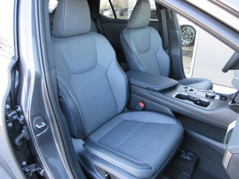 New 2026 Lexus RZ 450e AWD image 23