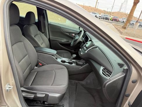 Used 2024 Chevrolet Malibu LT image 13