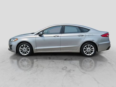 Used 2020 Ford Fusion SE FWD image 5