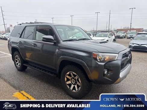 Used 2023 Toyota 4Runner TRD Off-Road Premium image 1