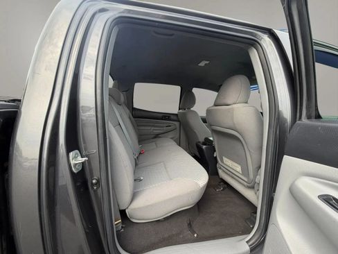 Used 2012 Toyota Tacoma 4x4 Double Cab w/ Convenience Pkg image 13