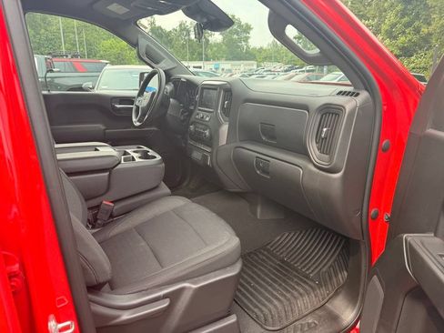 Used 2023 Chevrolet Silverado 1500 Custom AWD/4WD image 16