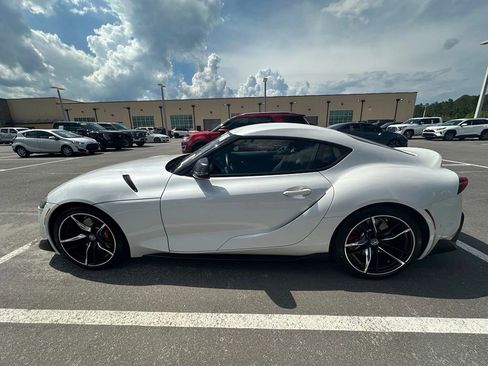 Used 2021 Toyota Supra Premium w/ Driver Assist Package RWD image 4