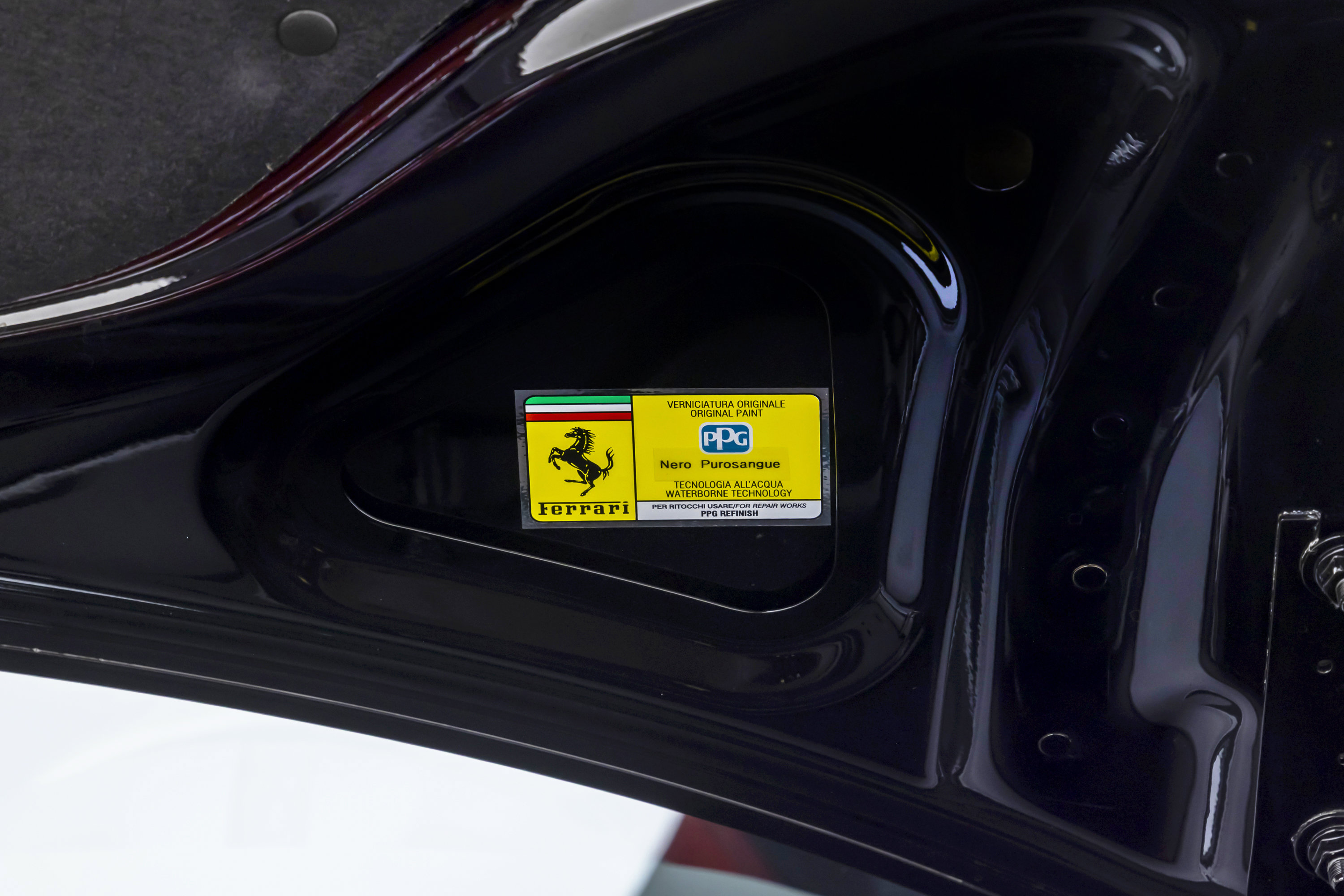 Certified 2026 Ferrari Roma Spider RWD image 48