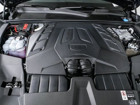 New 2026 Porsche Cayenne S image 38