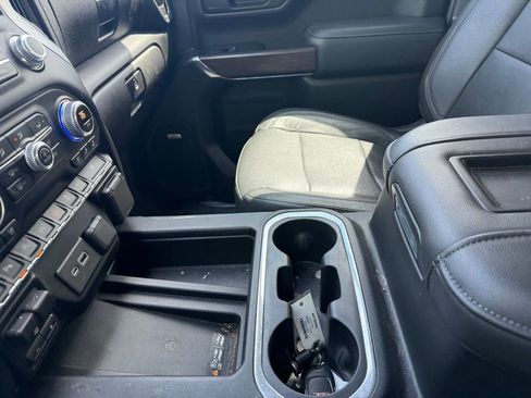 Used 2019 GMC Sierra 1500 SLT w/ SLT Premium Plus Package AWD/4WD image 12