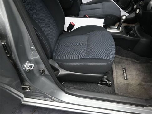 Used 2014 Nissan Versa Note SV w/ SL Package image 29