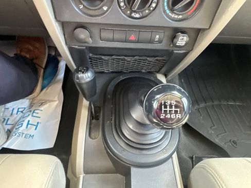 Used 2010 Jeep Wrangler Sport AWD/4WD image 17