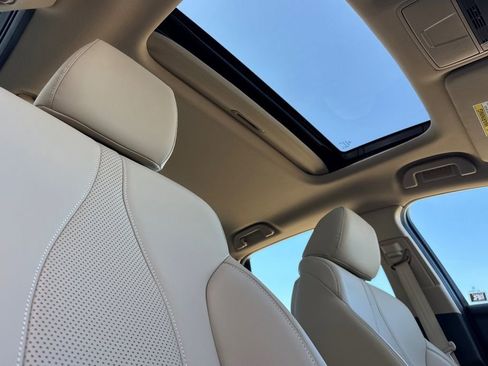 Certified 2025 Acura TLX w/ Technology Package image 20