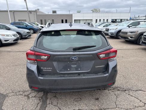 Used 2022 Subaru Impreza Premium image 12