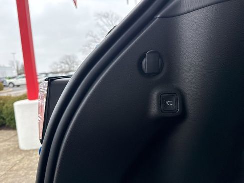 New 2026 Jeep Compass Latitude image 28